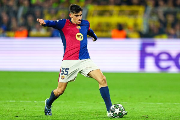 世体：巴萨中卫位置东谈主手吞吐，马丁被视为可能的中卫替补