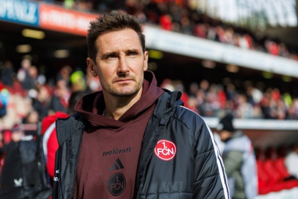 夺胎换骨！K神率纽伦堡开赛5轮1分险些懒散，近7轮狂砍14分升第9